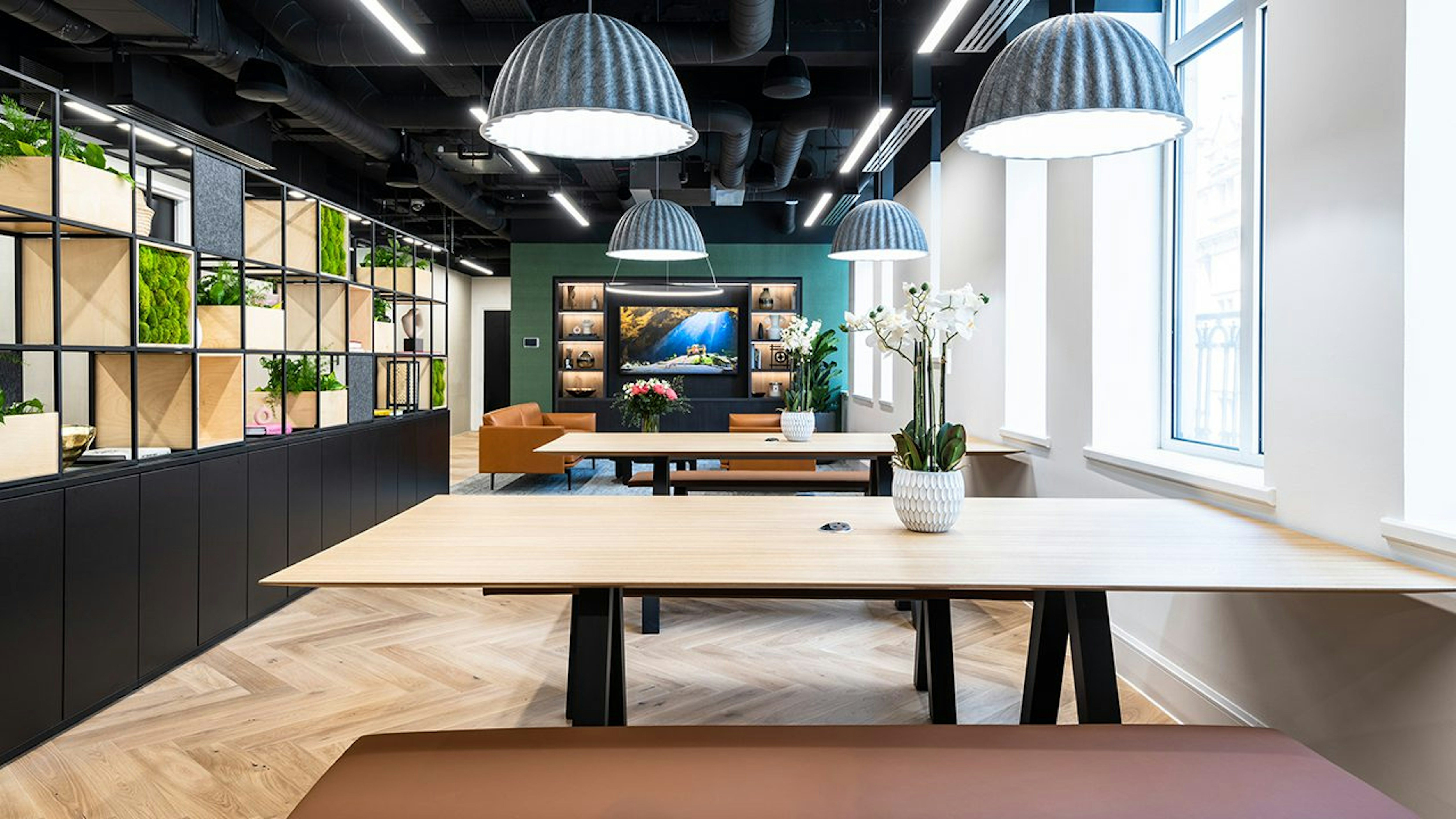The 7 Best Materials for a Modern Office Interior Design