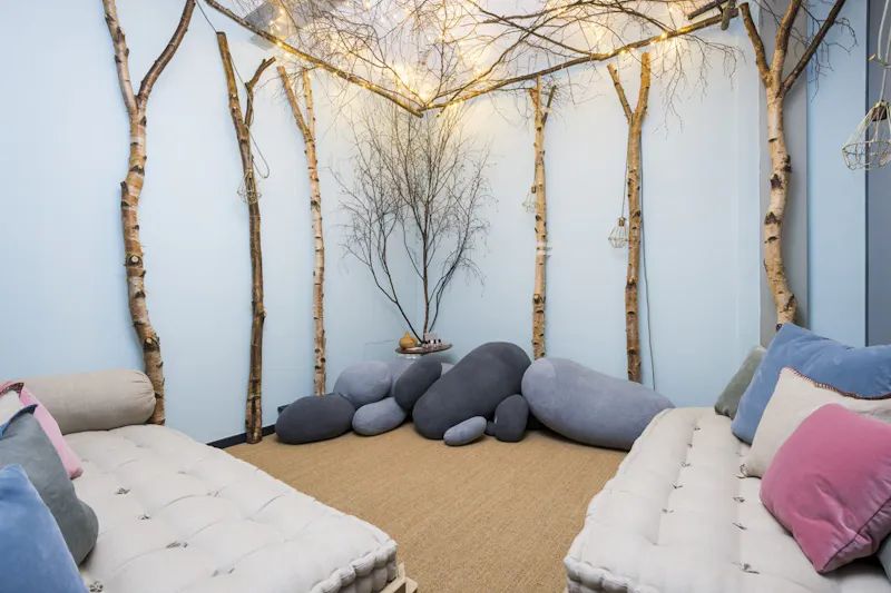 Focused Reading Space — Roald Dahl, London by K2 Space Focused reading and quiet work space at Roald Dahl London by K2 Space