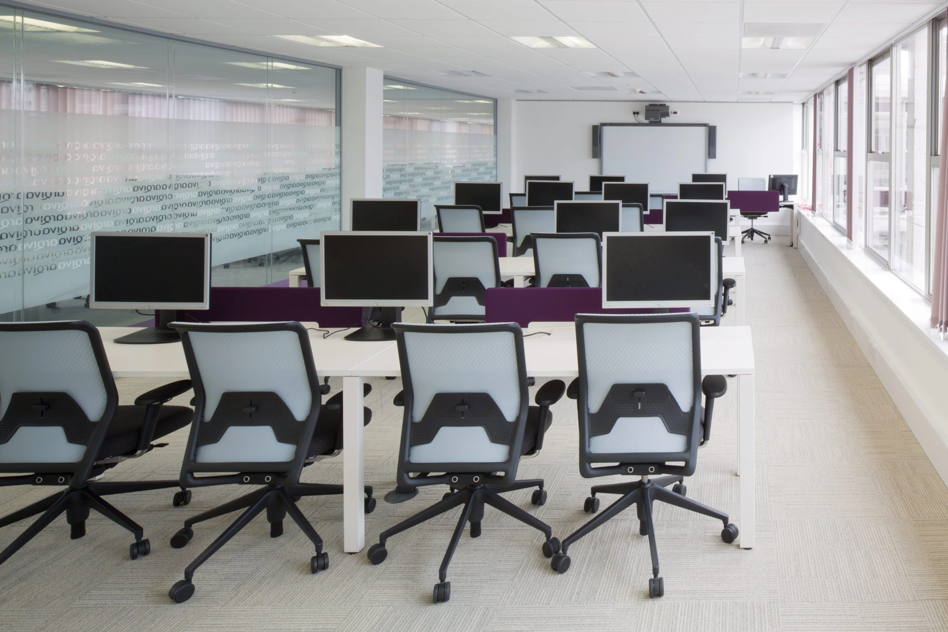 london-office-fit-out-furniture-case-studies-k2-space