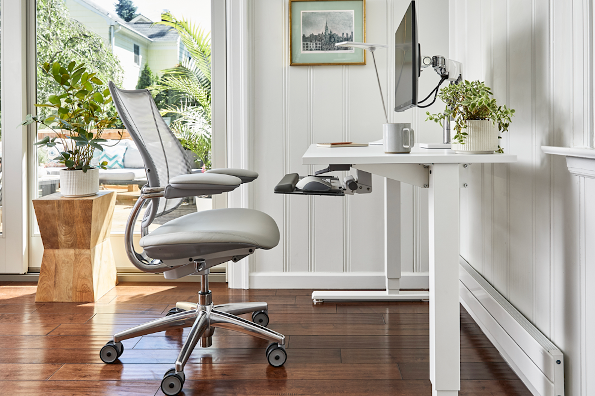 Desktop Humanscale Humanscale Office Furniture - K2 Space