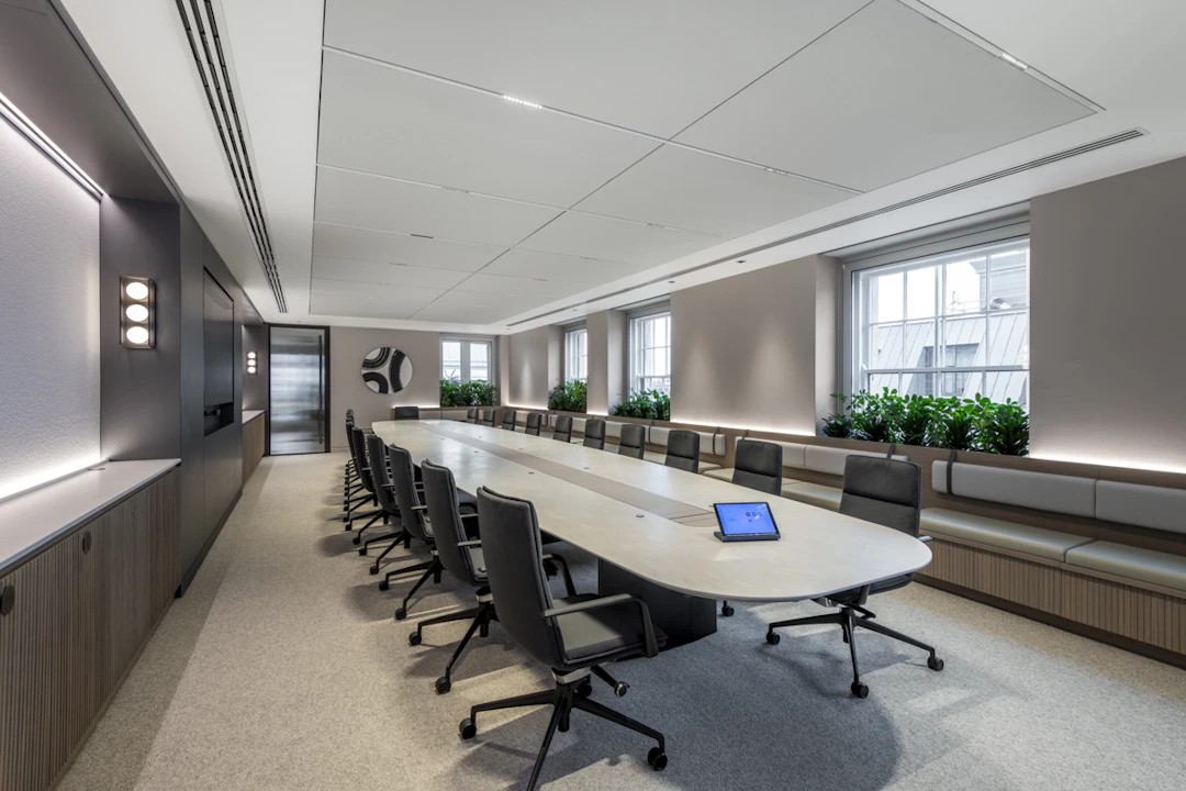 6 Inspiring Financial Service Office Designs - K2 Space