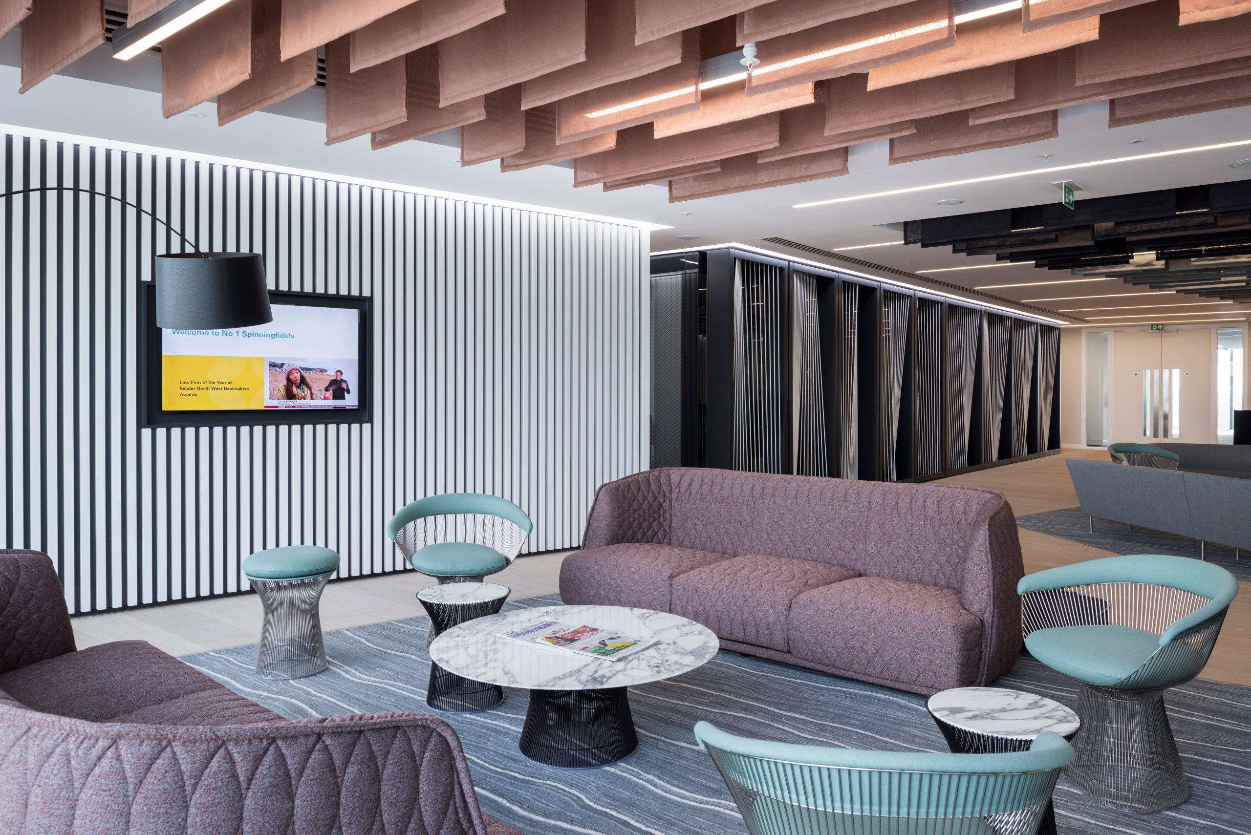 Squire Patton Boggs lounge and breakout area Informal lounge and collaboration area in a law firm designed by K2 Space