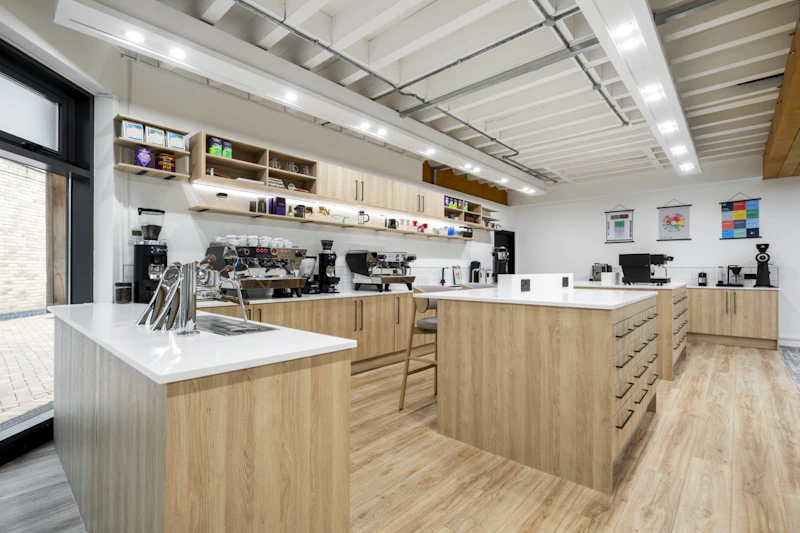 Residential warmth applied at a more modest scale at Lofbergs London by K2 Space